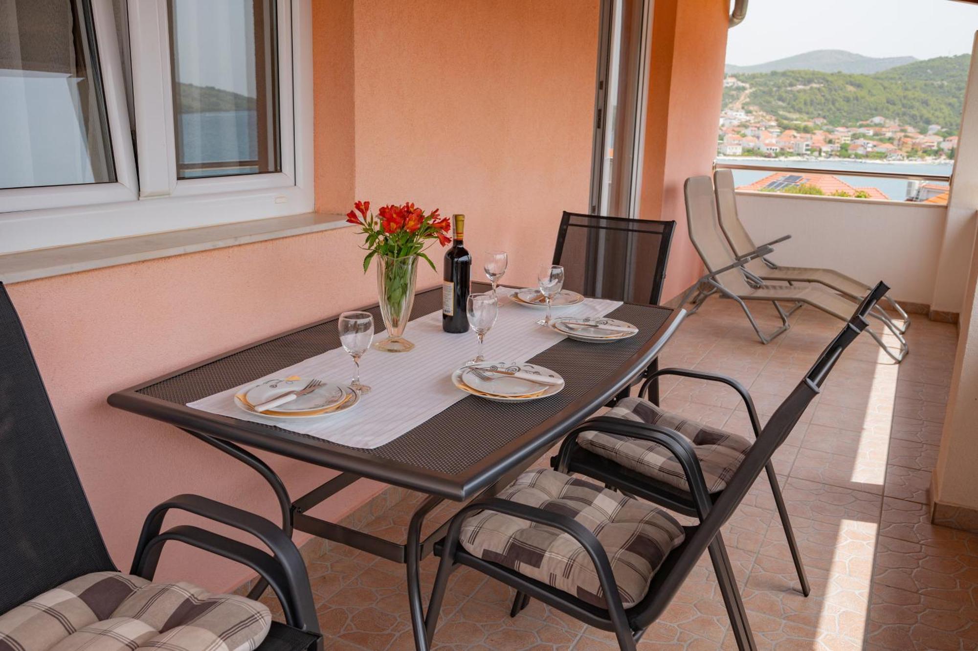 Apartments Iva Marina Zewnętrze zdjęcie
