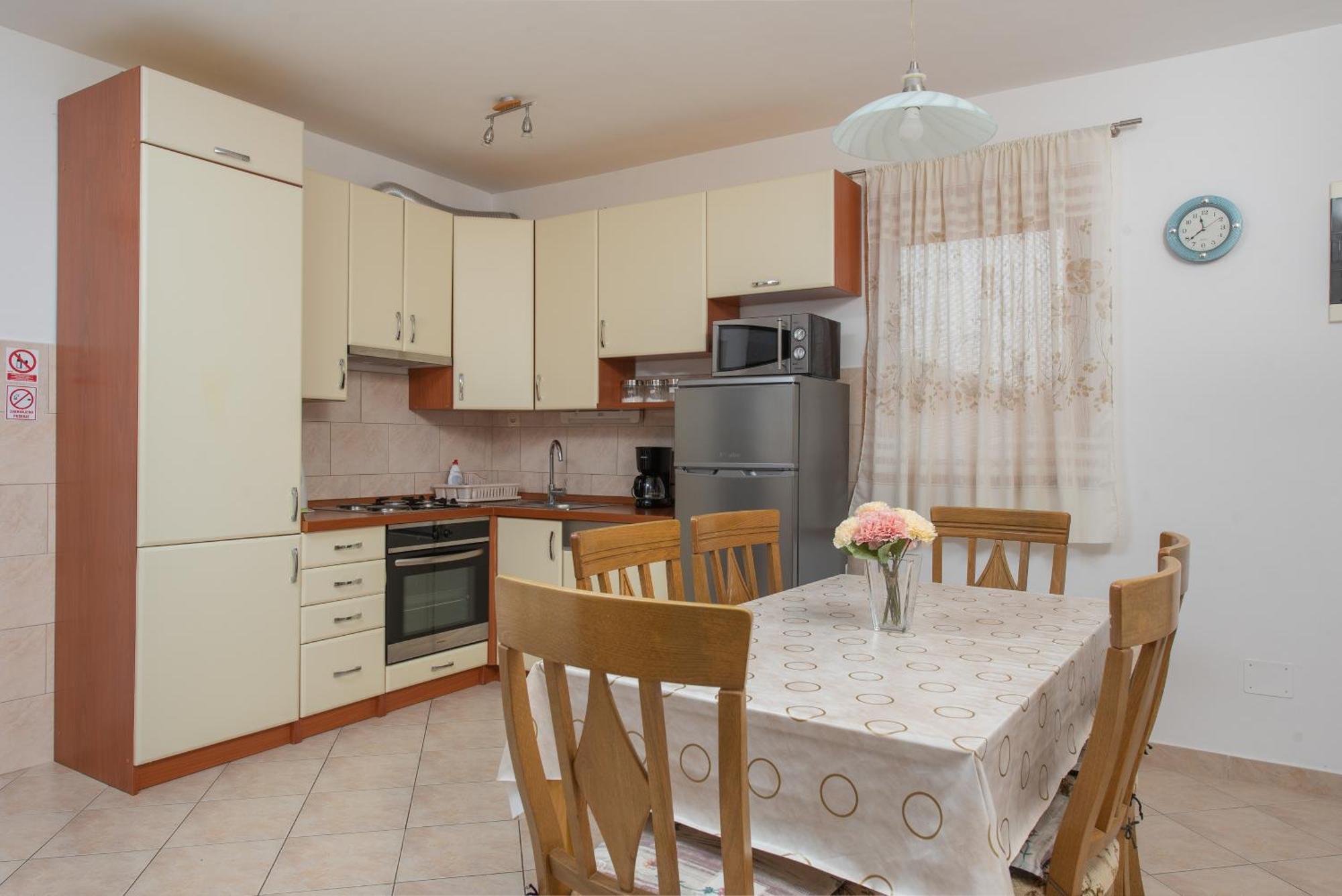 Apartments Iva Marina Zewnętrze zdjęcie